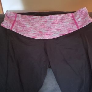 Lululemon workout Yoga leggings Sz 8 mid rise
